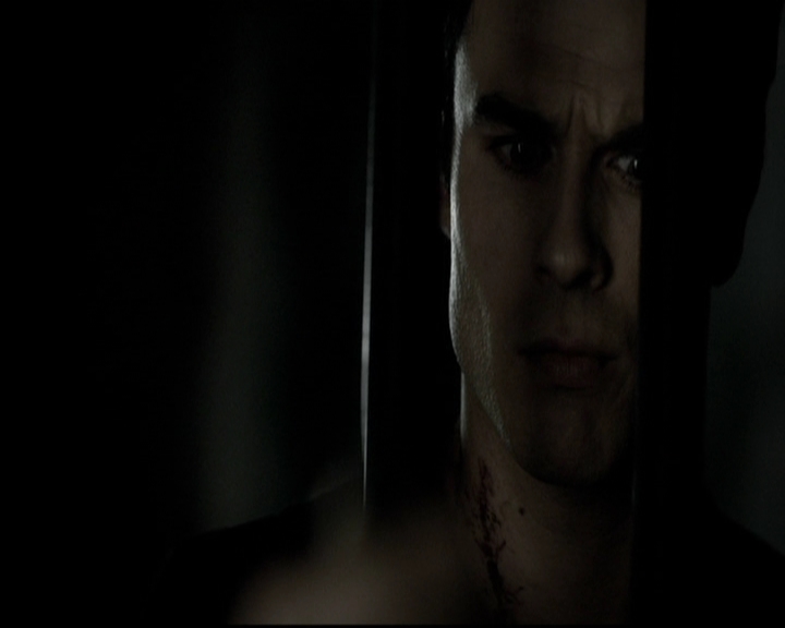 VampireDiariesWorld-dot-org_5x09TheCell2033.jpg