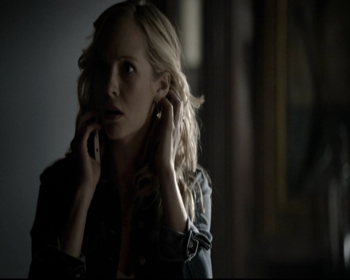 VampireDiariesWorld-dot-org_5x09TheCell2209.jpg