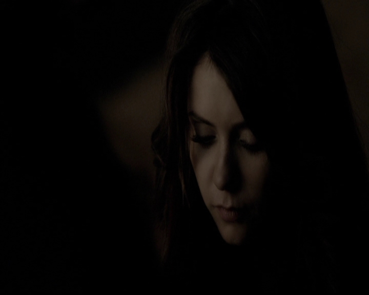 VampireDiariesWorld-dot-org_5x11-500YearsOfSolitude2237.jpg