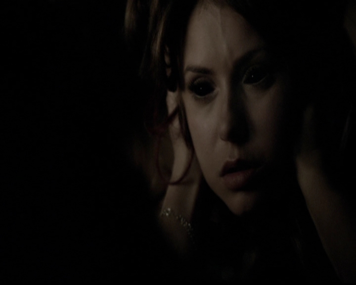 VampireDiariesWorld-dot-org_5x11-500YearsOfSolitude2243.jpg