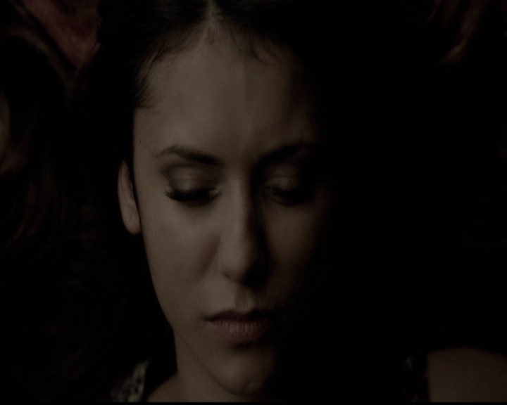 VampireDiariesWorld-dot-org_5x11-500YearsOfSolitude2257.jpg