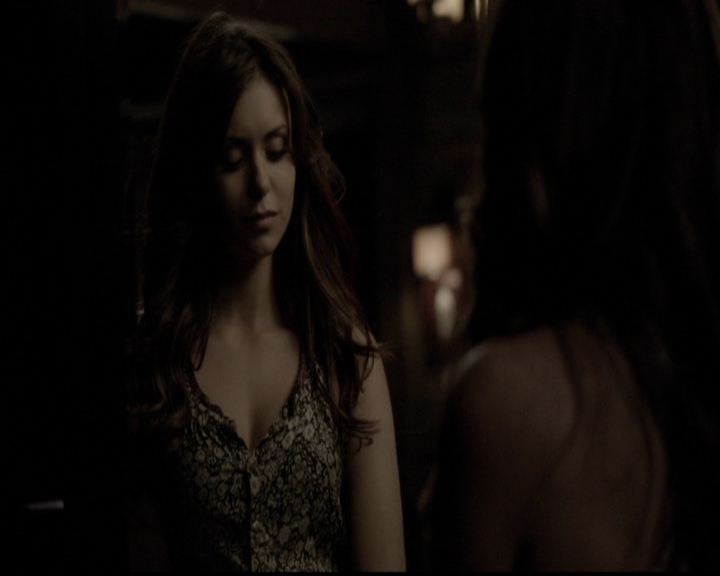 VampireDiariesWorld-dot-org_5x11-500YearsOfSolitude2315.jpg