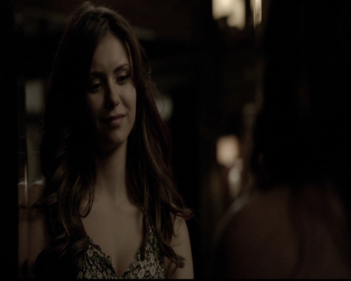 VampireDiariesWorld-dot-org_5x11-500YearsOfSolitude2322.jpg