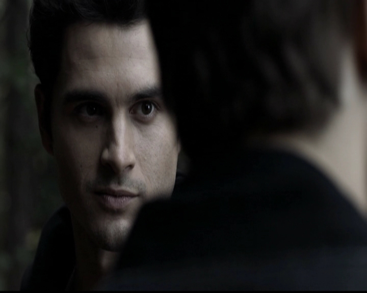 VampireDiariesWorld-dot-org_5x13TotalEclipseOfTheHeart0547.jpg