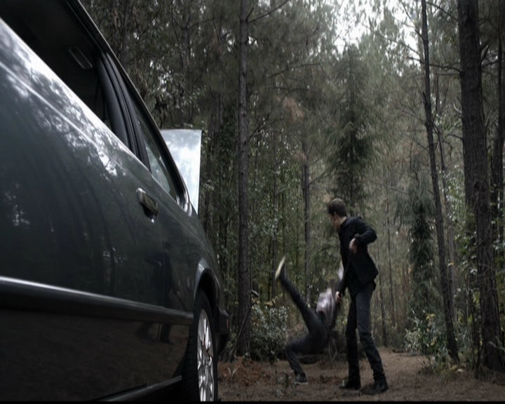 VampireDiariesWorld-dot-org_5x13TotalEclipseOfTheHeart0577.jpg