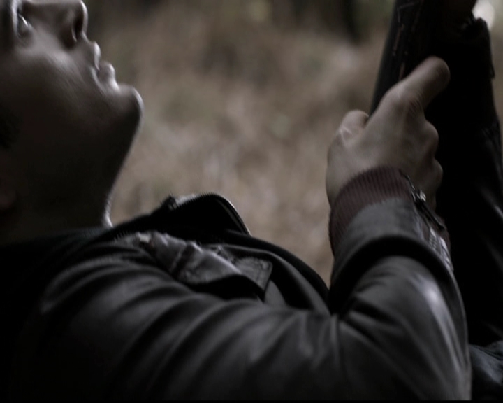 VampireDiariesWorld-dot-org_5x13TotalEclipseOfTheHeart0588.jpg