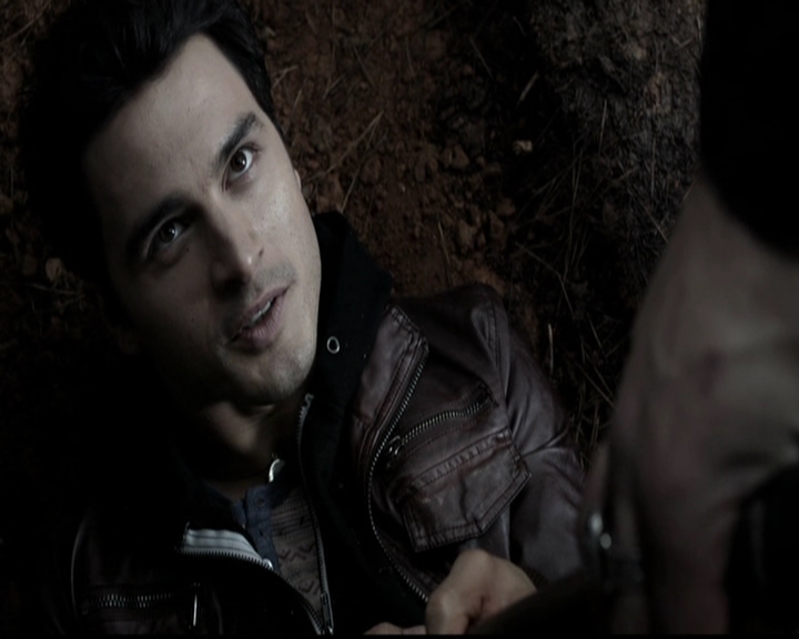 VampireDiariesWorld-dot-org_5x13TotalEclipseOfTheHeart0594.jpg
