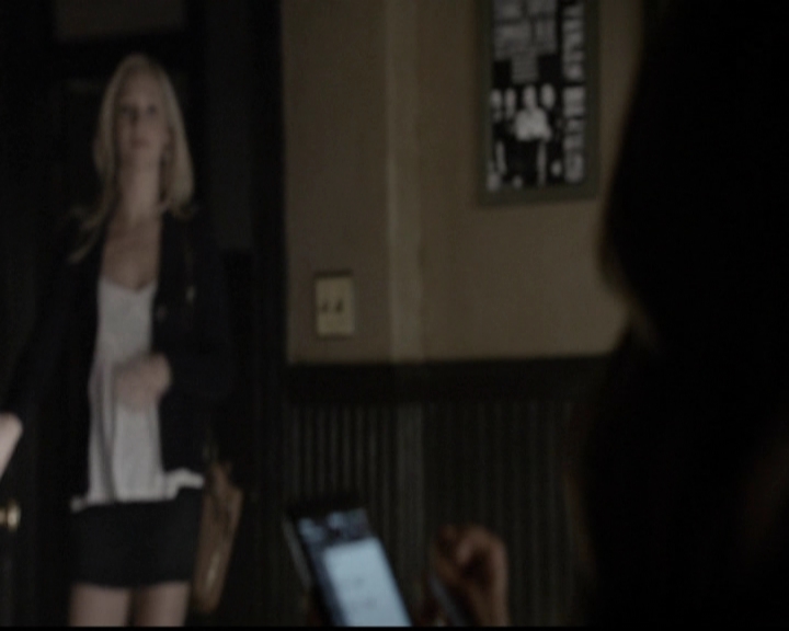 VampireDiariesWorld-dot-org_5x13TotalEclipseOfTheHeart0623.jpg