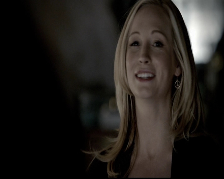 VampireDiariesWorld-dot-org_5x13TotalEclipseOfTheHeart0648.jpg