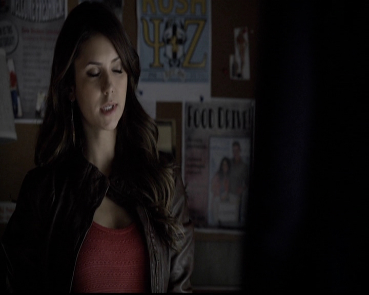 VampireDiariesWorld-dot-org_5x13TotalEclipseOfTheHeart0655.jpg