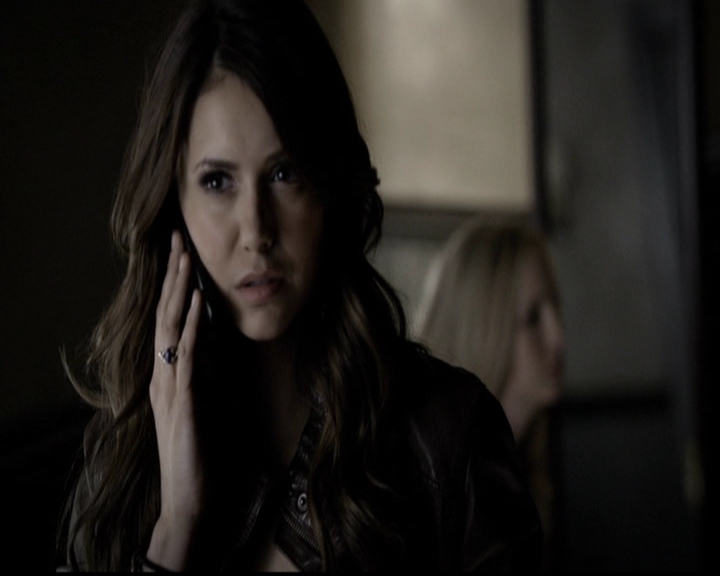VampireDiariesWorld-dot-org_5x13TotalEclipseOfTheHeart0687.jpg