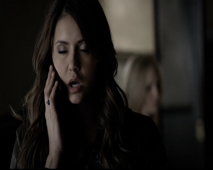 VampireDiariesWorld-dot-org_5x13TotalEclipseOfTheHeart0692.jpg