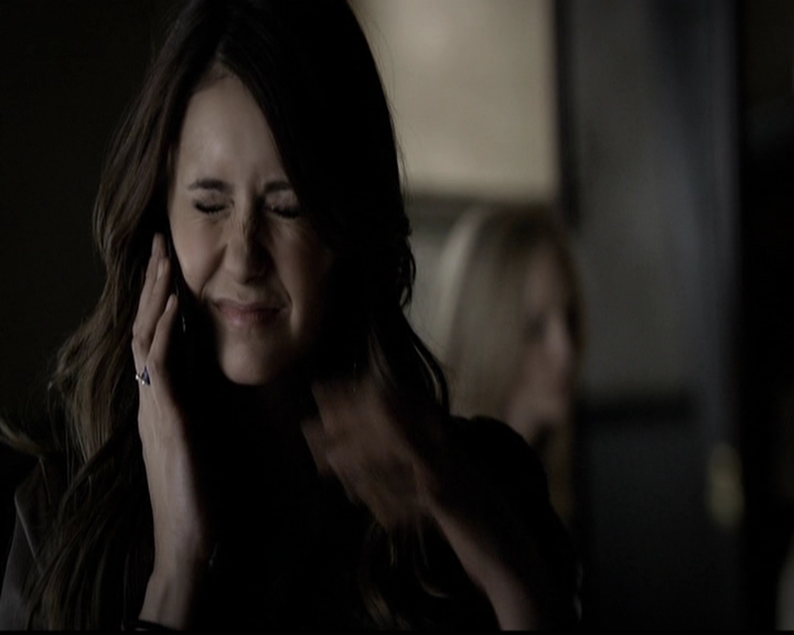 VampireDiariesWorld-dot-org_5x13TotalEclipseOfTheHeart0693.jpg