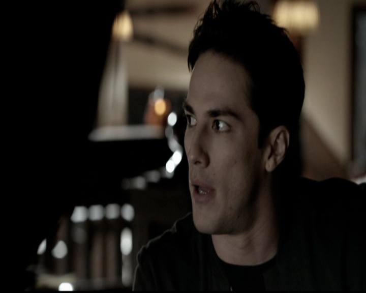 VampireDiariesWorld-dot-org_5x13TotalEclipseOfTheHeart0726.jpg