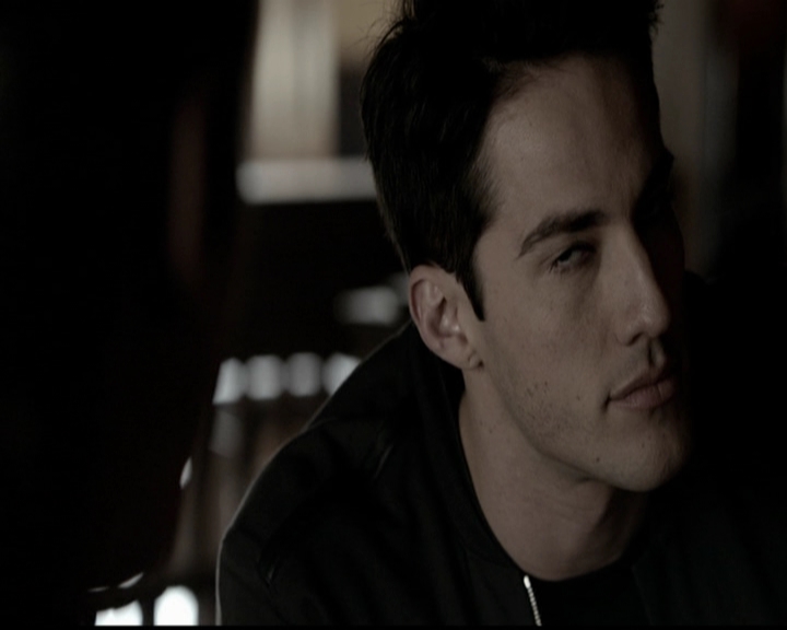 VampireDiariesWorld-dot-org_5x13TotalEclipseOfTheHeart0740.jpg