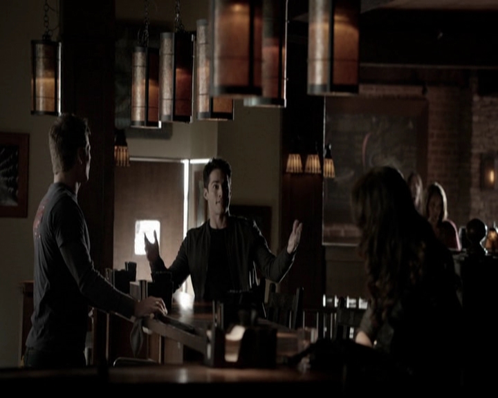 VampireDiariesWorld-dot-org_5x13TotalEclipseOfTheHeart0767.jpg