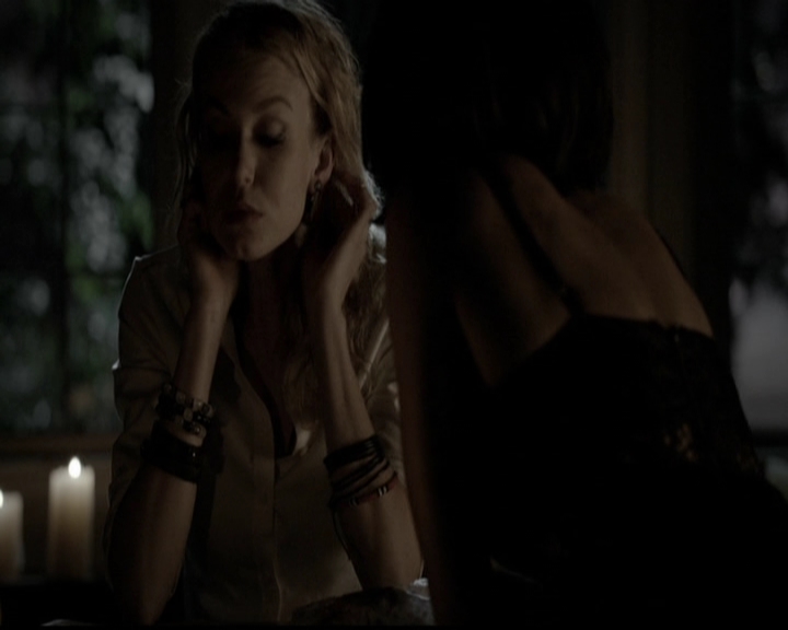 VampireDiariesWorld-dot-org_5x13TotalEclipseOfTheHeart1727.jpg