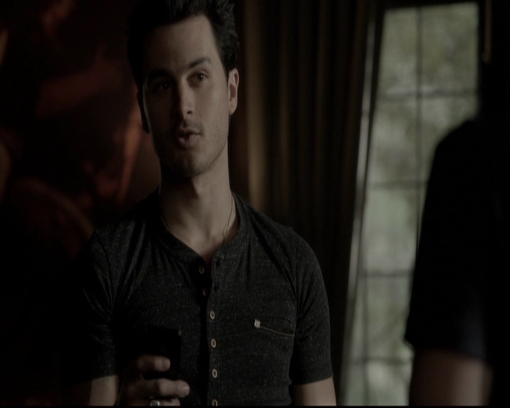 VampireDiariesWorld-dot-org_5x18ResidentEvil0577.jpg