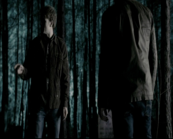 VampireDiariesWorld-dot-org_5x18ResidentEvil2012.jpg