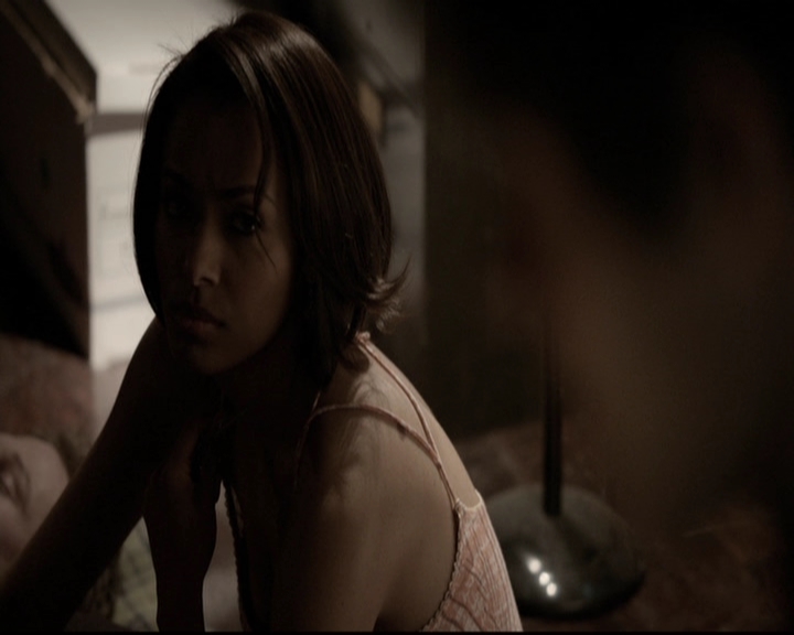 VampireDiariesWorld-dot-org_5x18ResidentEvil2031.jpg