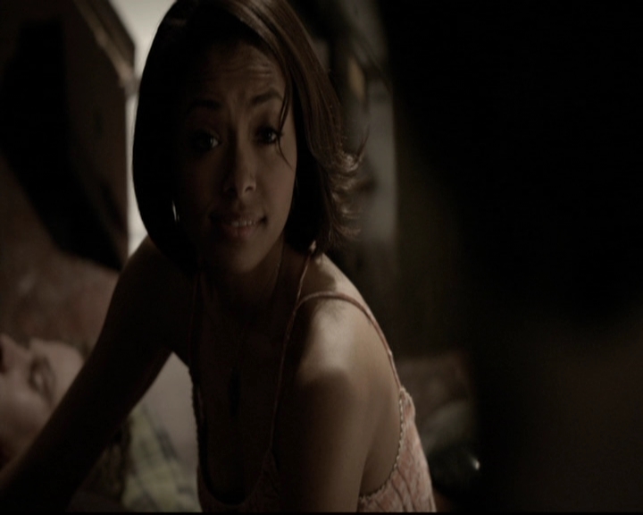 VampireDiariesWorld-dot-org_5x18ResidentEvil2036.jpg