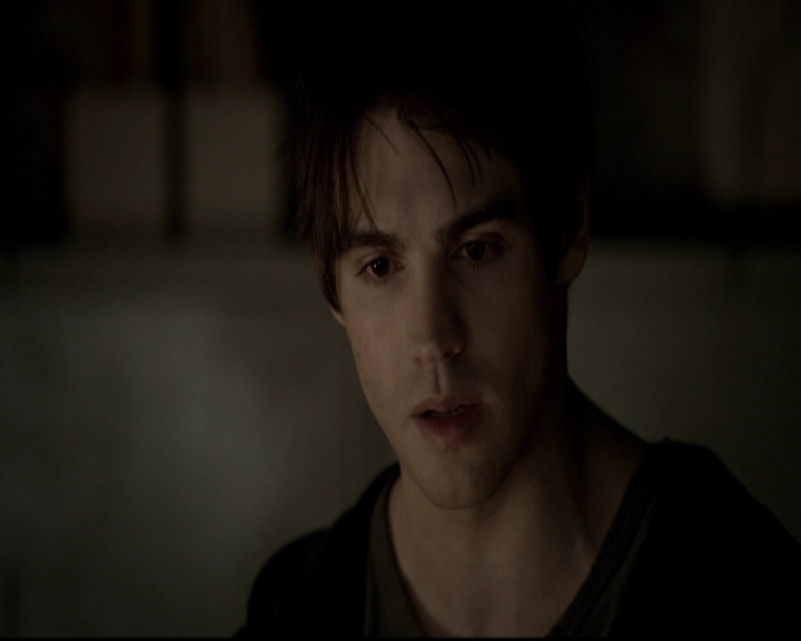 VampireDiariesWorld-dot-org_5x18ResidentEvil2040.jpg