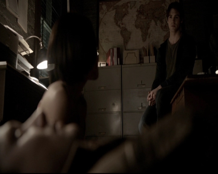 VampireDiariesWorld-dot-org_5x18ResidentEvil2052.jpg