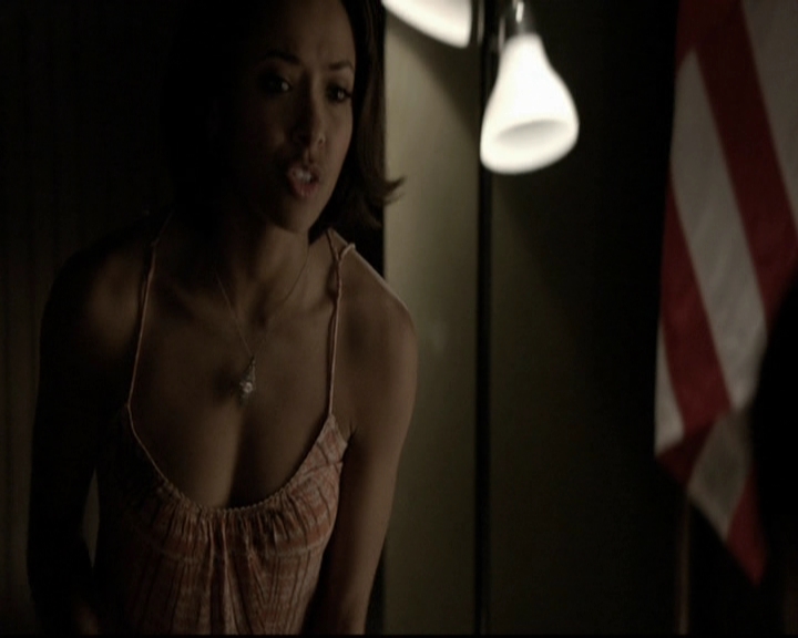 VampireDiariesWorld-dot-org_5x18ResidentEvil2055.jpg