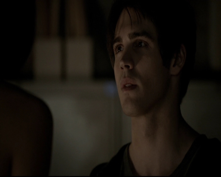 VampireDiariesWorld-dot-org_5x18ResidentEvil2058.jpg