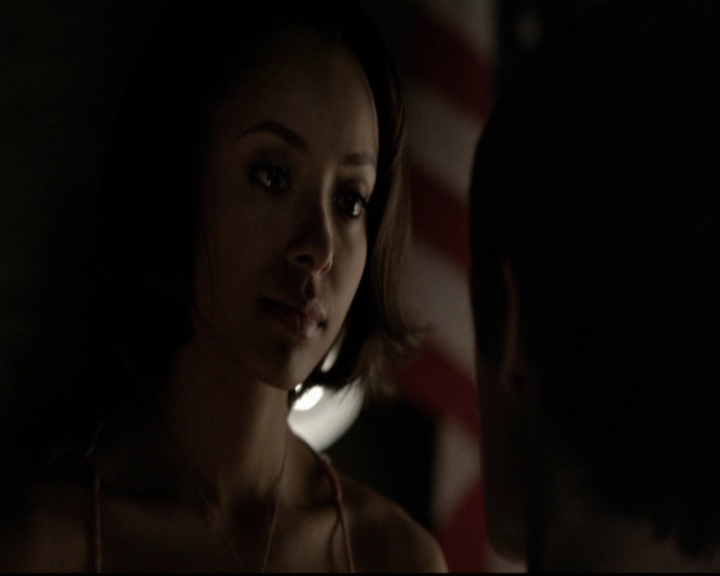 VampireDiariesWorld-dot-org_5x18ResidentEvil2069.jpg