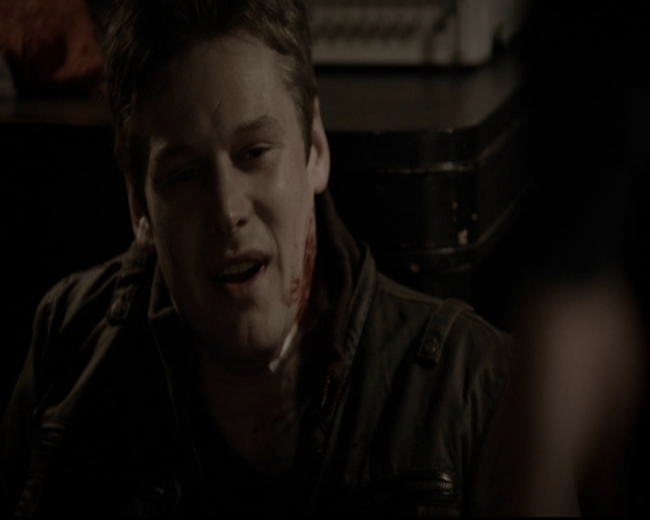 VampireDiariesWorld-dot-org_5x18ResidentEvil2087.jpg