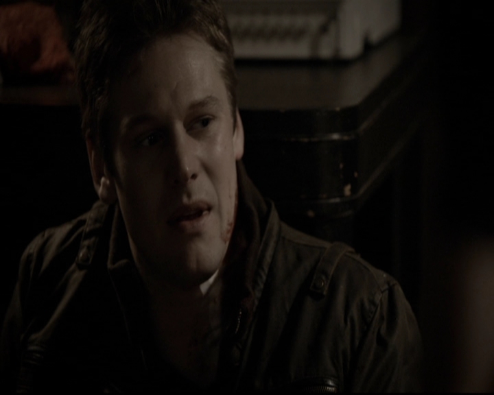 VampireDiariesWorld-dot-org_5x18ResidentEvil2092.jpg