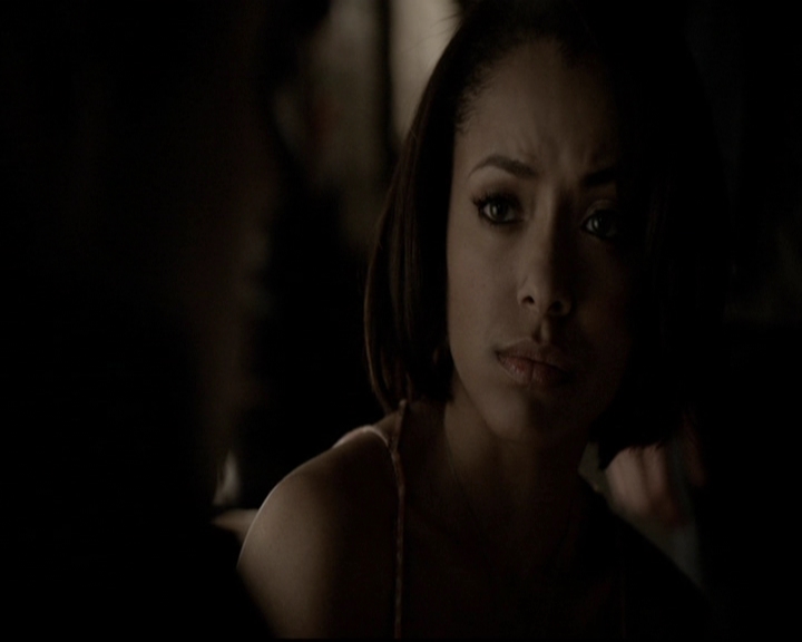 VampireDiariesWorld-dot-org_5x18ResidentEvil2098.jpg