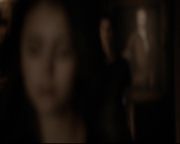 VampireDiariesWorld-dot-org_5x18ResidentEvil2106.jpg