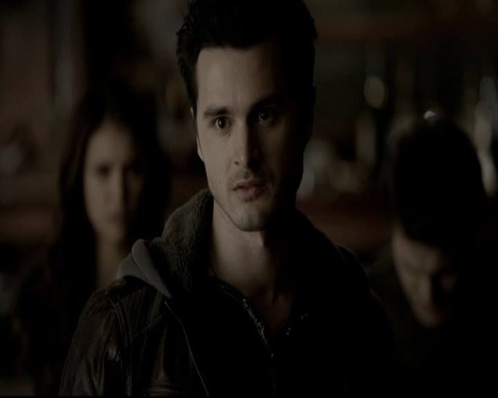 VampireDiariesWorld-dot-org_5x19ManOnFire1140.jpg