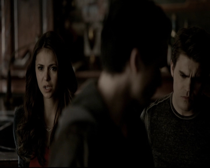VampireDiariesWorld-dot-org_5x19ManOnFire1145.jpg