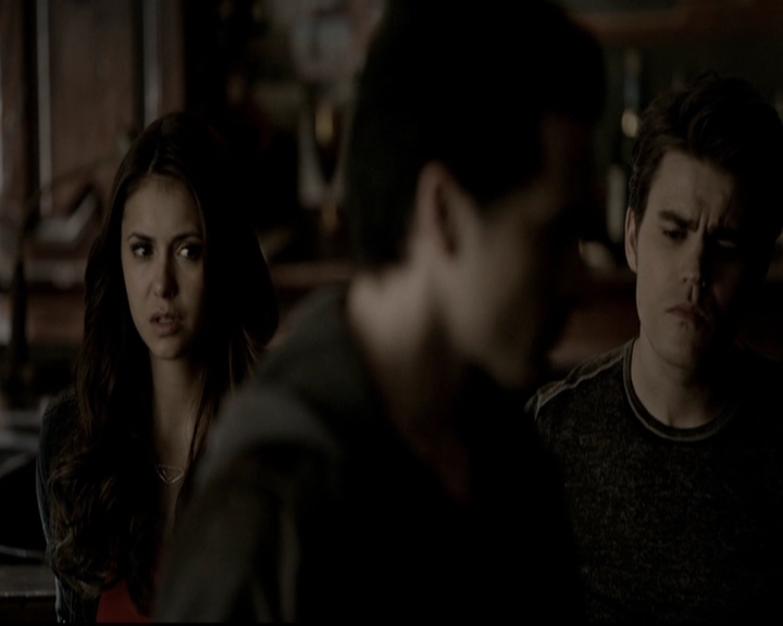 VampireDiariesWorld-dot-org_5x19ManOnFire1147.jpg
