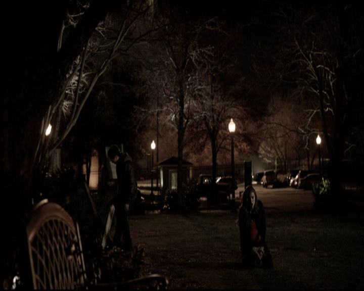 VampireDiariesWorld-dot-org_5x19ManOnFire1584.jpg