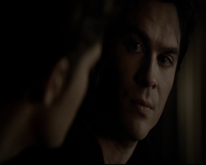 VampireDiariesWorld-dot-org_5x19ManOnFire2249.jpg