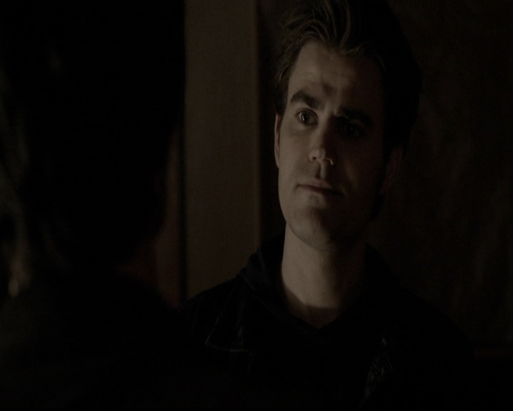 VampireDiariesWorld-dot-org_5x20WhatLiesBeneath1893.jpg