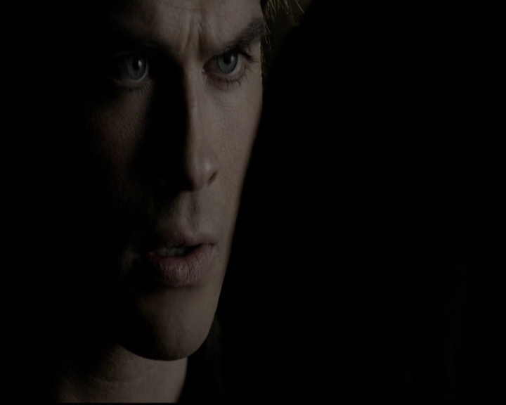 VampireDiariesWorld-dot-org_5x20WhatLiesBeneath2234.jpg