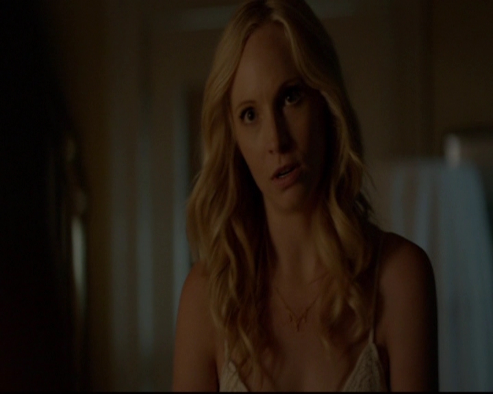 VampireDiariesWorld-dot-nl_7x01DayOneOfTwentyThousandGiveOrTake1936.jpg VampireDiariesWorld-dot-nl_7x01DayOneOfTwentyThousandGiveOrTake1936.jpg