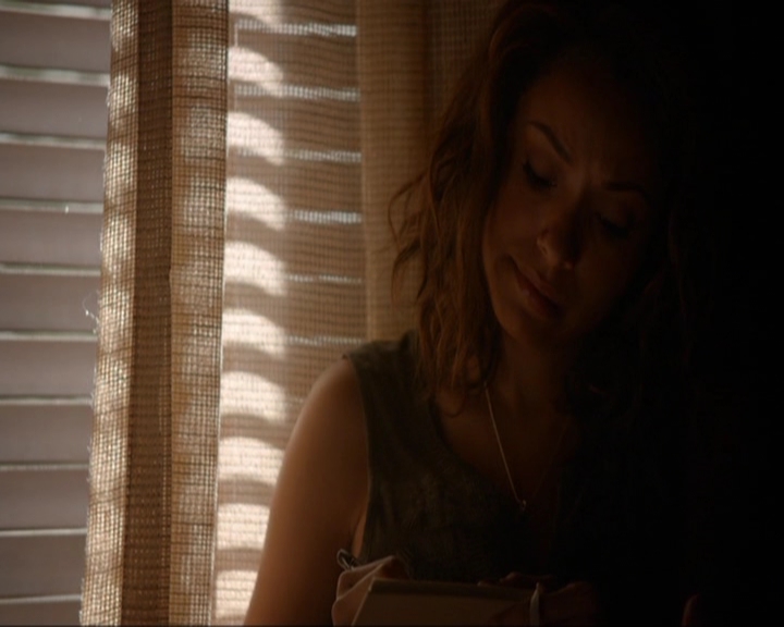VampireDiariesWorld-dot-nl_7x03AgeOfInnocence0073.jpg