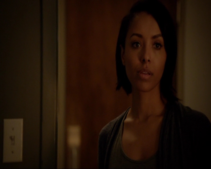 VampireDiariesWorld-dot-nl_7x05LiveThroughThis0073.jpg VampireDiariesWorld-dot-nl_7x05LiveThroughThis0073.jpg