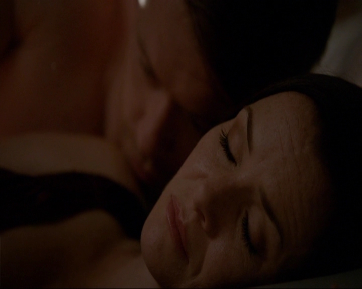 VampireDiariesWorld-dot-nl_7x08HoldMeThrillMeKissMeKillMe0063.jpg VampireDiariesWorld-dot-nl_7x08HoldMeThrillMeKissMeKillMe0063.jpg