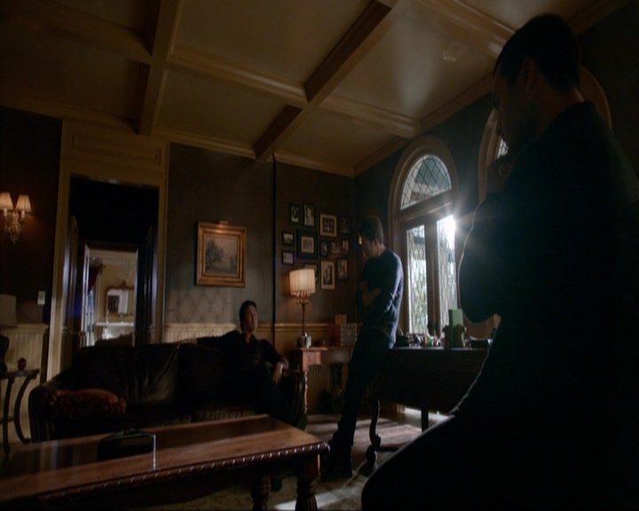 VampireDiariesWorld-dot-nl_7x08HoldMeThrillMeKissMeKillMe0084.jpg
