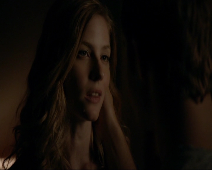 VampireDiariesWorld-dot-nl_7x09ColdAsIs0030.jpg