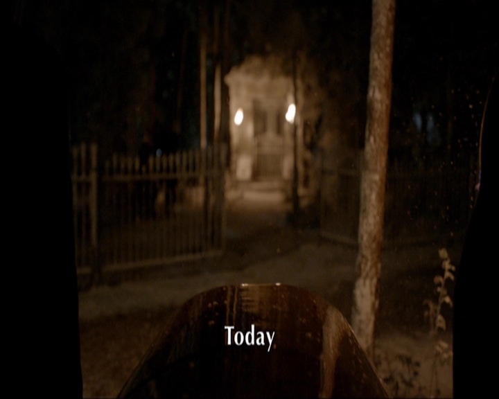 VampireDiariesWorld-dot-nl_7x09ColdAsIs0073.jpg