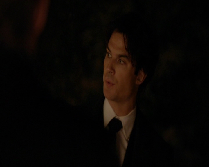 VampireDiariesWorld-dot-nl_7x09ColdAsIs0104.jpg