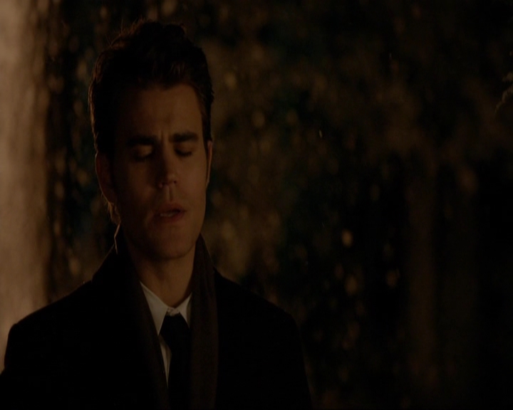VampireDiariesWorld-dot-nl_7x09ColdAsIs0131.jpg